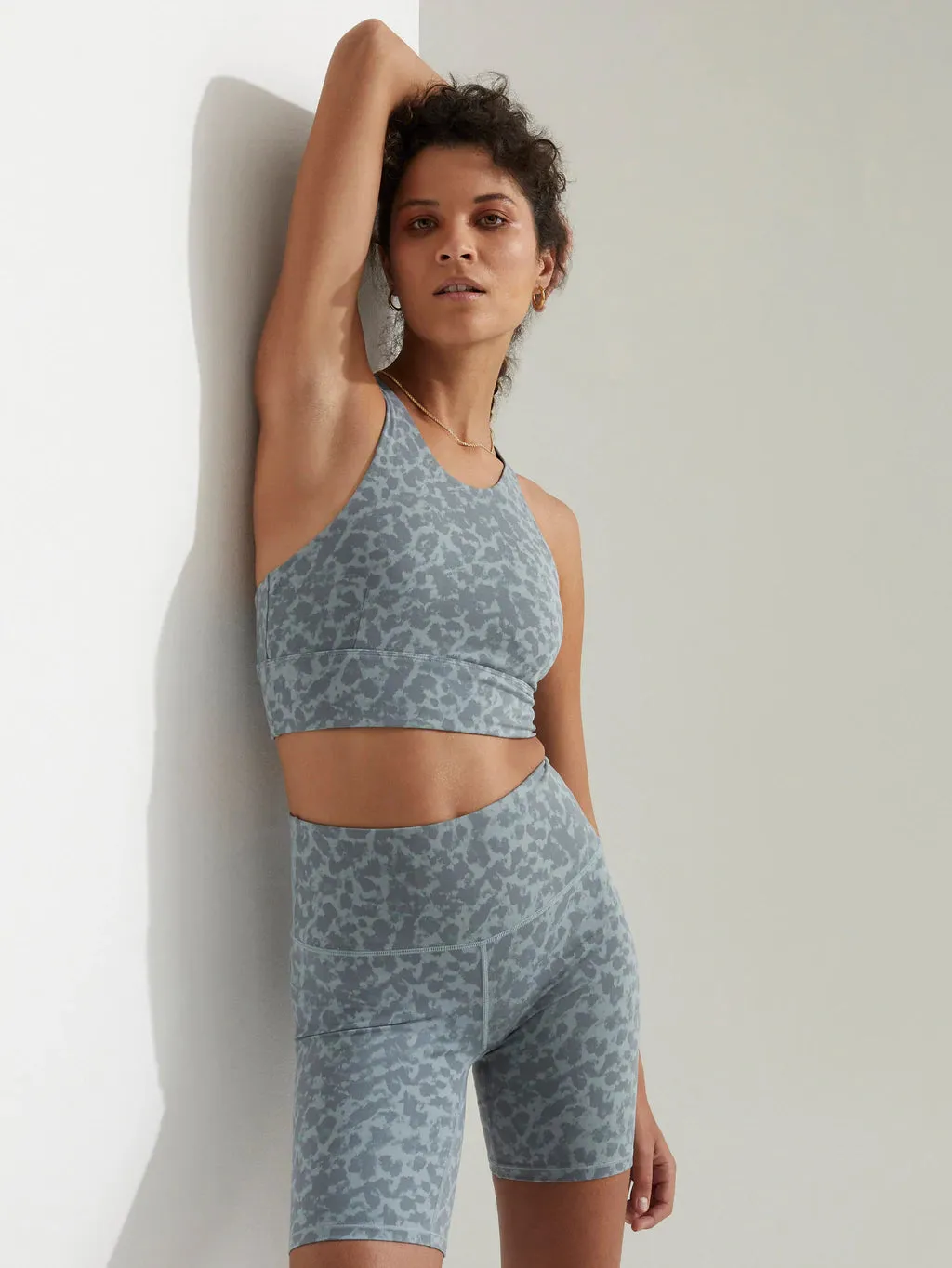 Cucumber Blurred Animal Harris Sports Bra