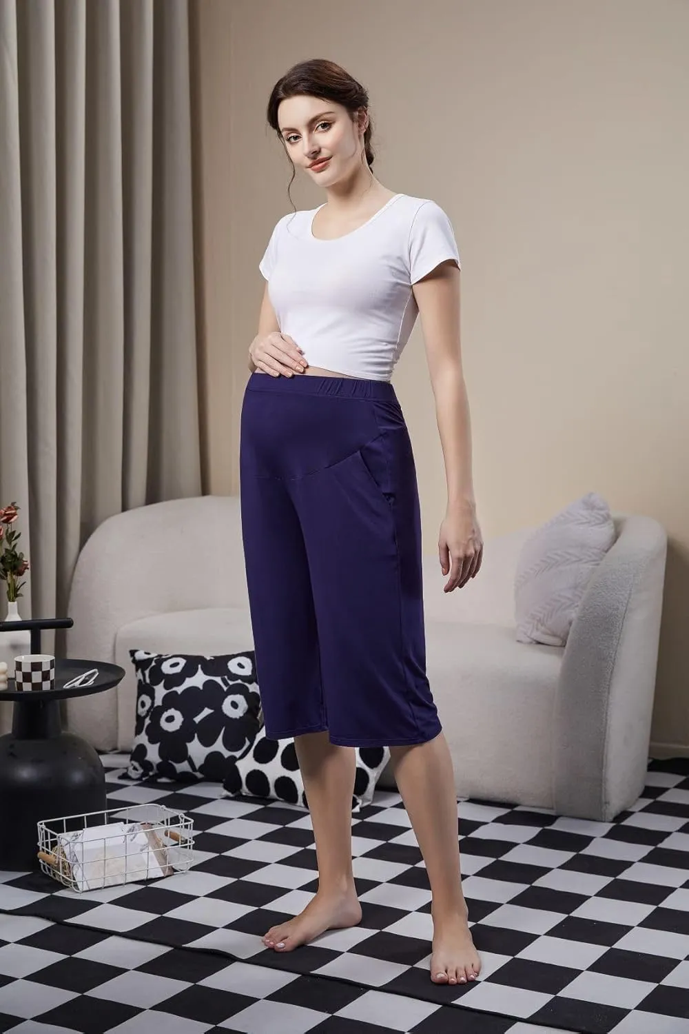Maternity Lounge Capri Pants, Maternity Cropped Capri Pregnancy, Light Relaxed Soft Touch Trousers with Pockets