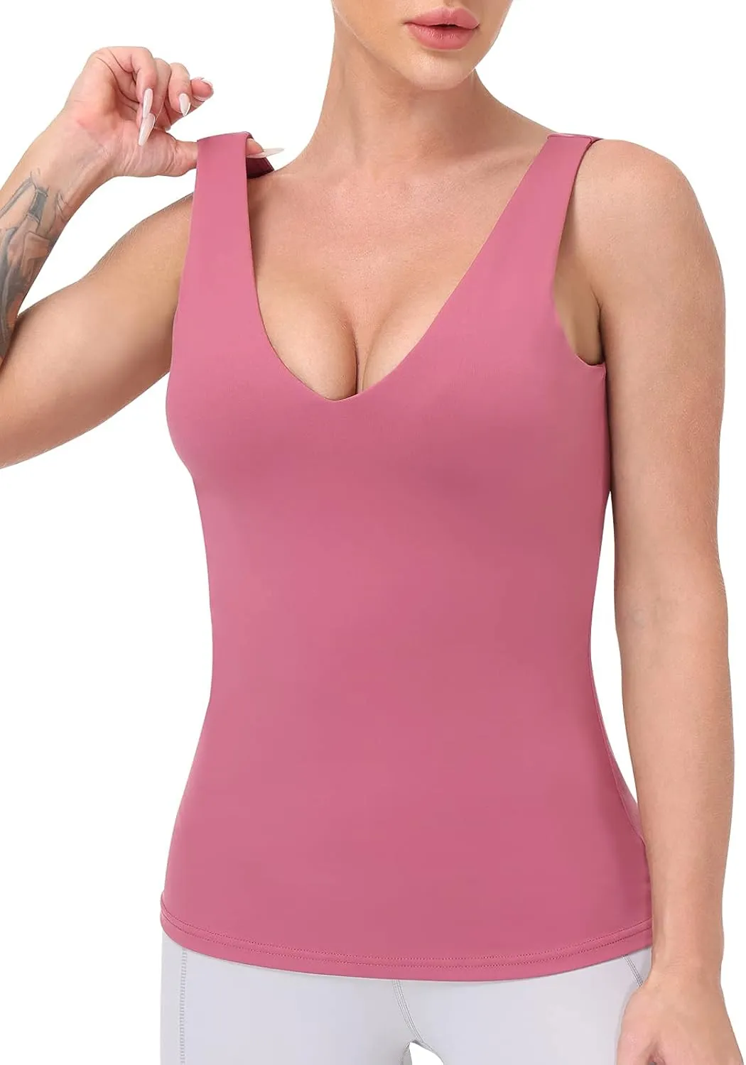 Workout Tops for Women Yoga Tank Tops with Built in Bra Wirefree Padded Yoga Bras Gym Running Athletic Shirt V-Neck Camisole